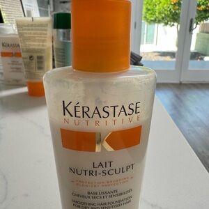 3/4 of a 4.2 oz bottle of Kerastase Lait Nutru Sculpt